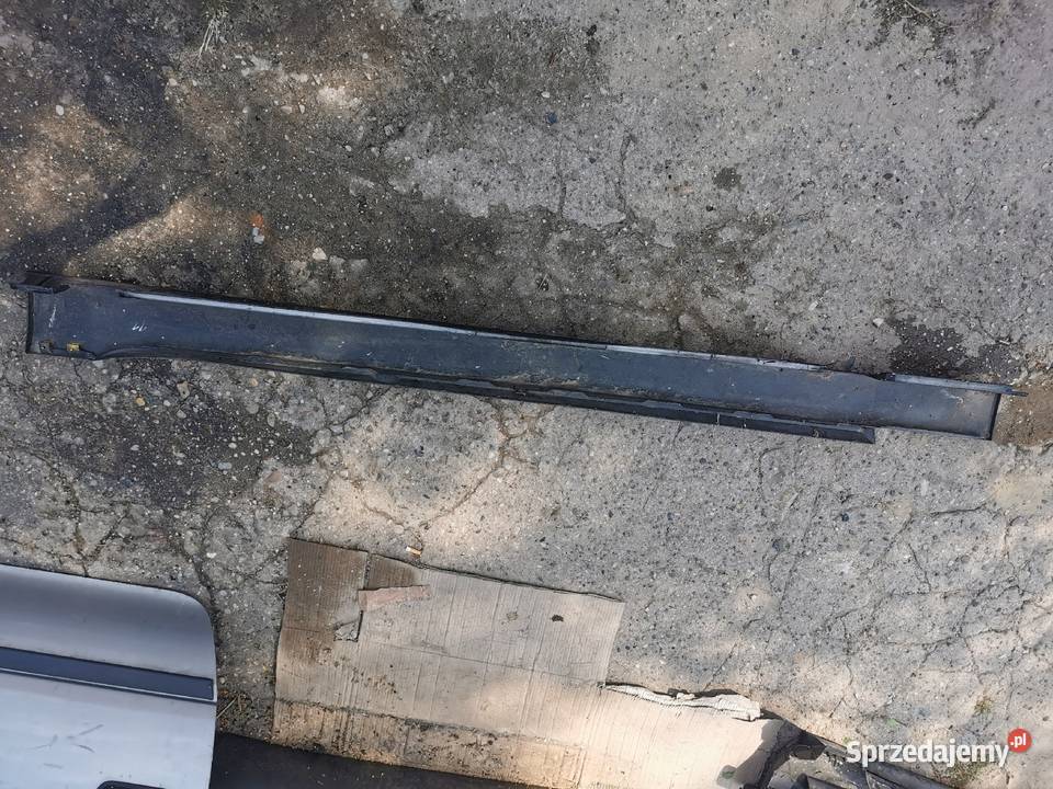 listwa progowa bmw E60 e61 prawa 5177 703376016 Międzychód
