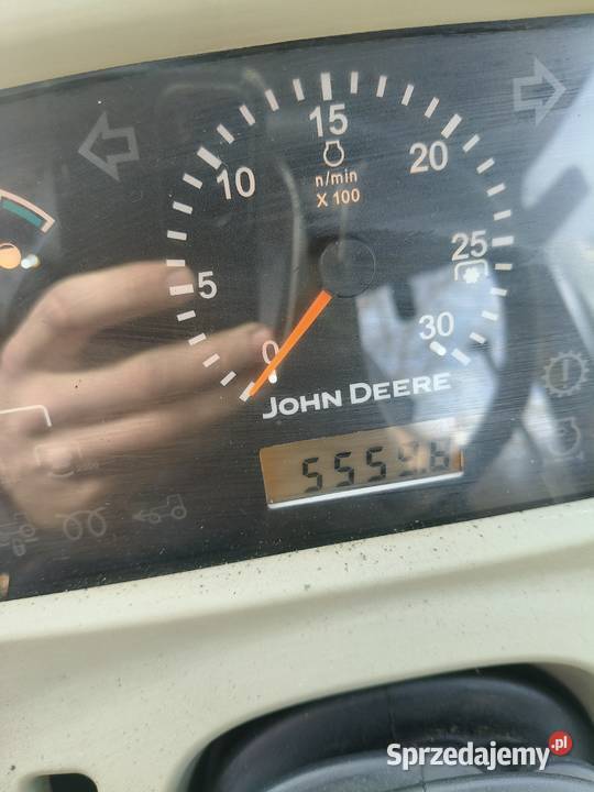 John Deere 3320 full