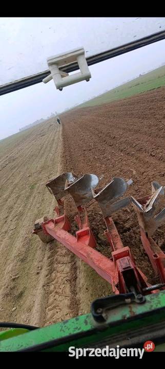 Pług obrotowy 4 skibowy nieuszkodzony lubelskie Zawada