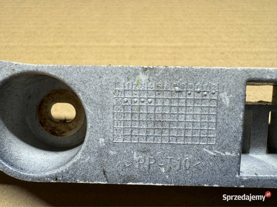 Ślizg zderzaka prawy lewy focus mk2 8M5117D959AD Karoseria Sieraków
