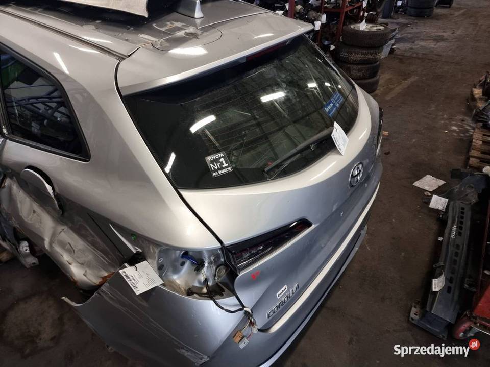 KLAPA TOYOTA COROLLA E21 1F7 osobowe kujawsko-pomorskie Lipno