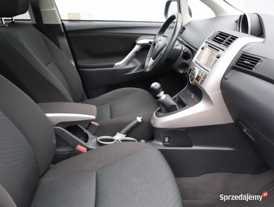 Toyota Verso 18 Valvematic benzyna mazowieckie