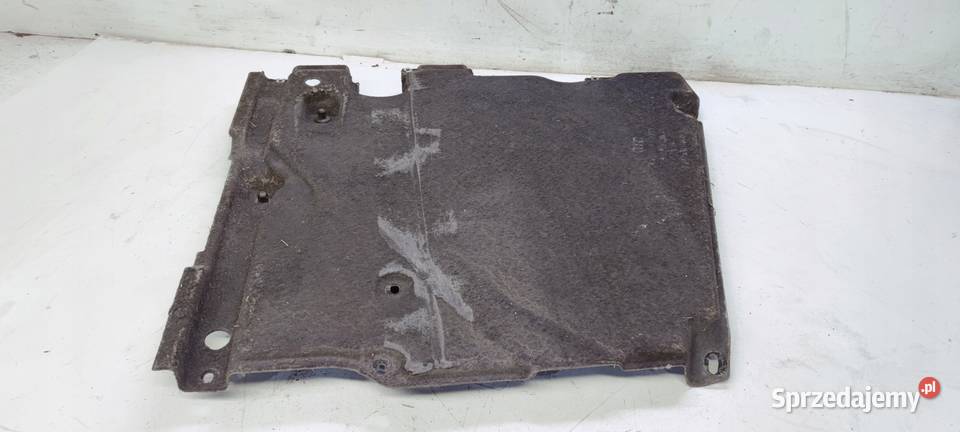 OSŁONA PODWOZIA PRAWY TYŁ AUDI A6 C8 4K0825216 Przystajń