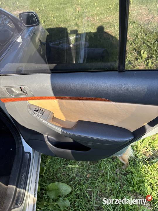 Wnętrze skórzane Toyota avensis t25 kombi Fotele i kanapy Durąg