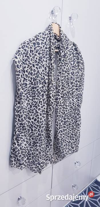 Długi szalik chusta w panterkę z defektem śląskie Dąbrowa Górnicza