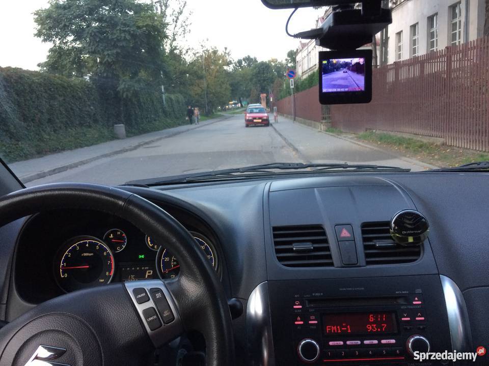 Suzuki SX4 20 benzynalpg 143 automat 4x4 czujnik parkowania Kraków