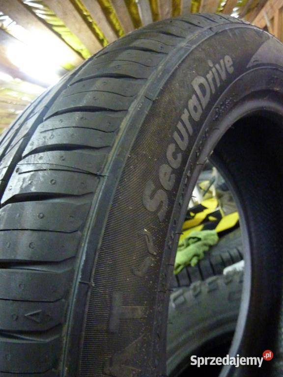 2x Opona NIEUŻYWANA LETNIA 20555R17 CEAT 149 17cale Zaścianki sprzedam