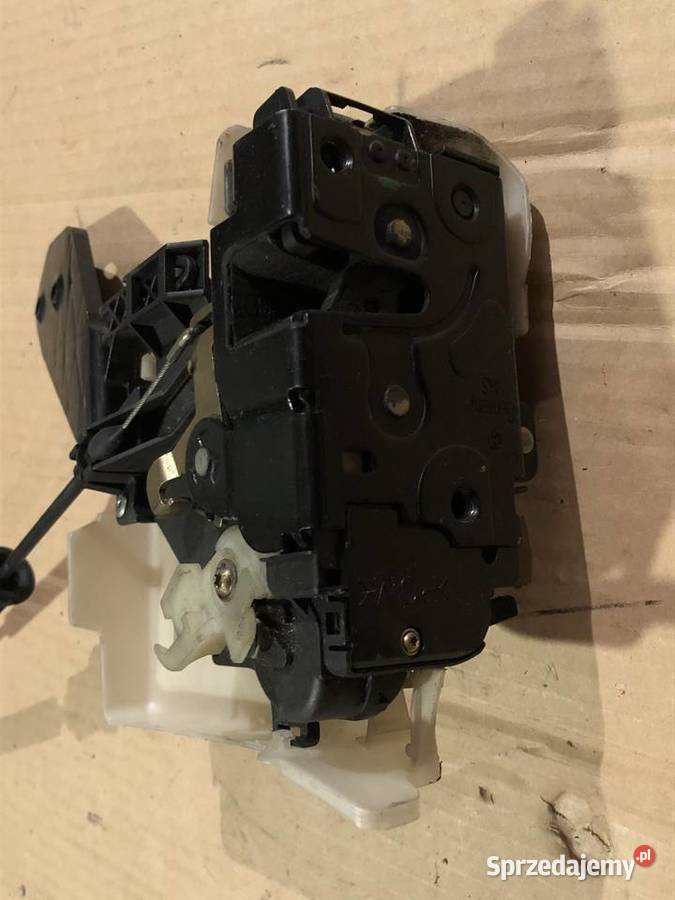 Zamek drzwi przednich lewy i prawy Volkswagen T5 Nowy Sącz