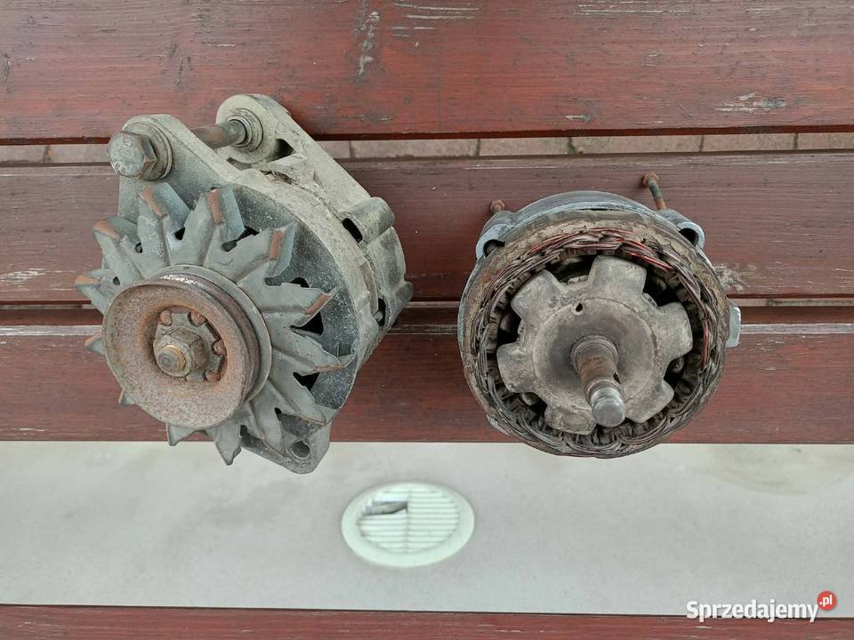 Sprzedam 2 alternatory do Polonez Fiat 125p Żuk osobowe Silniki i osprzęt Piotrków Trybunalski