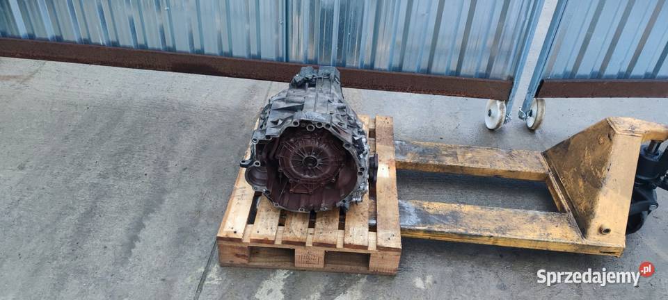 SKRZYNIA BIEGÓW MULTITRONIC AUDI A4 B7 A6 C6 32 Przystajń