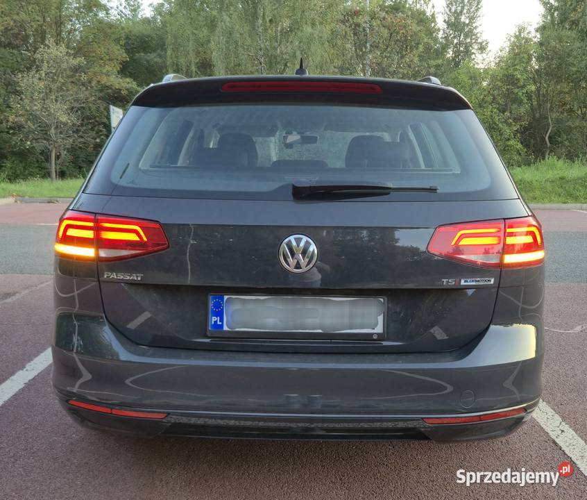 Volkswagen Passat B8 Variant 14 TSI 125 Salon manualna Katowice sprzedam
