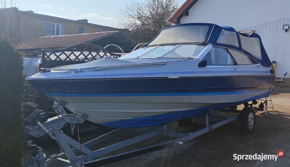 Bayliner 2050 Capri 43 V6 200 przyczepa THULE Dł Motoryzacja Kołobrzeg