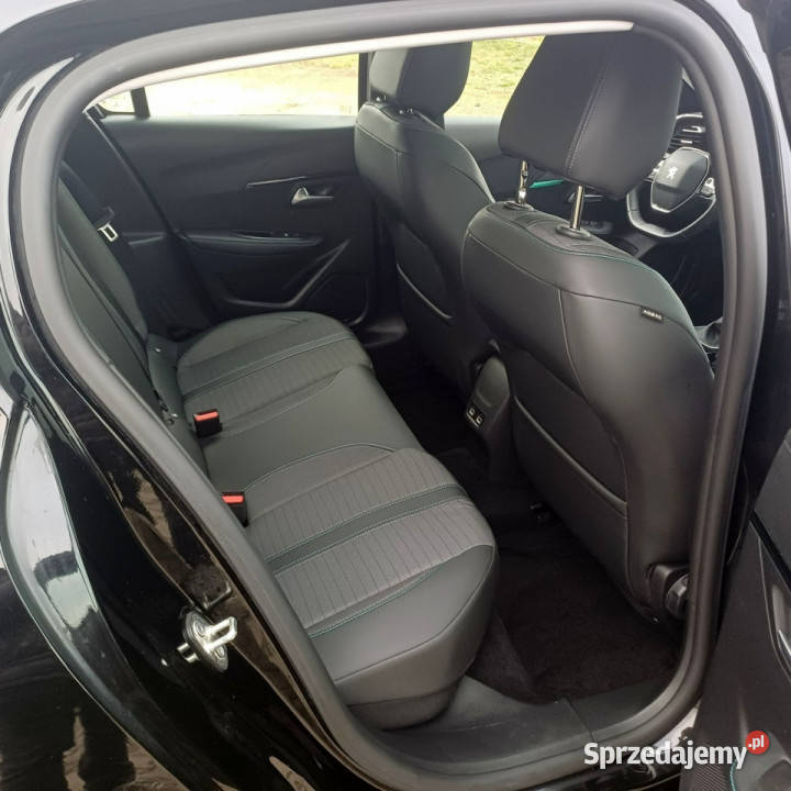 Peugeot 208 12 100 Navi Kamera Panorama II 2019 isofix