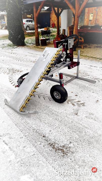 Podcinacz porzeczek aroni przedni tuz składany Kazimierz Dolny
