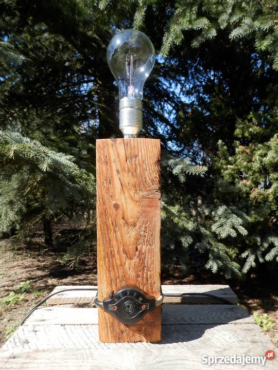 Lampa ręcznie wykonana ze starej belki Szczecinek