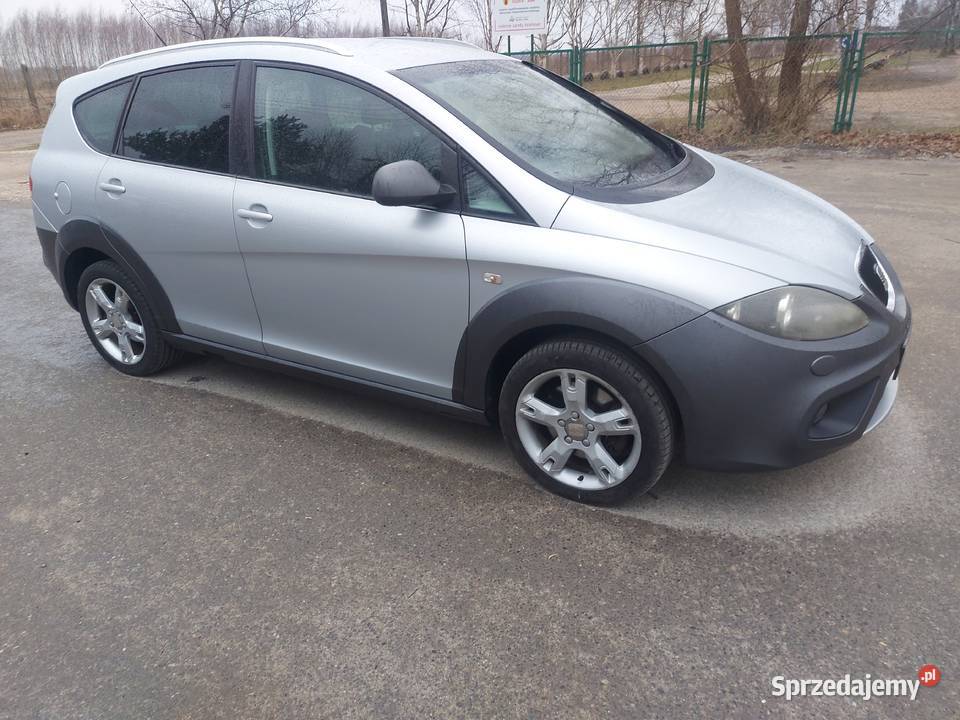 Seat altea 4 freetrack 4x4 20 tfsi 200 Rok produkcji 2010 Skierniewice sprzedam