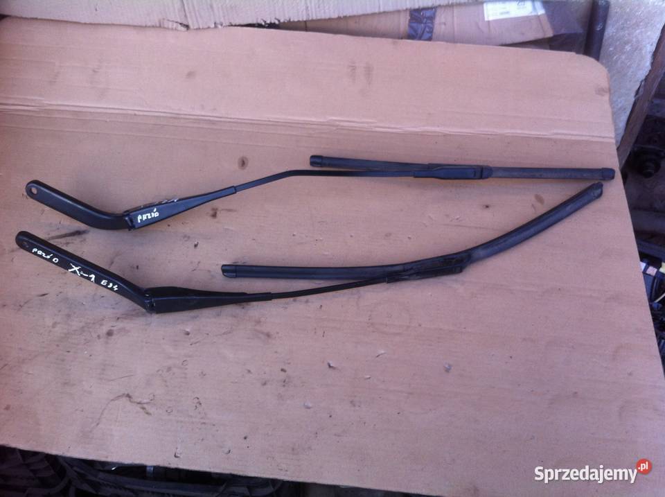 Ramiona wycieraczek przód Bmw X1 E84 Europa szyby Karoseria Czersk sprzedam