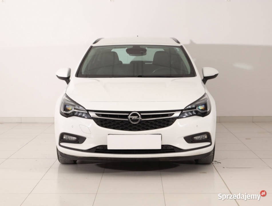 Opel Astra 16 CDTI Rok produkcji 2018