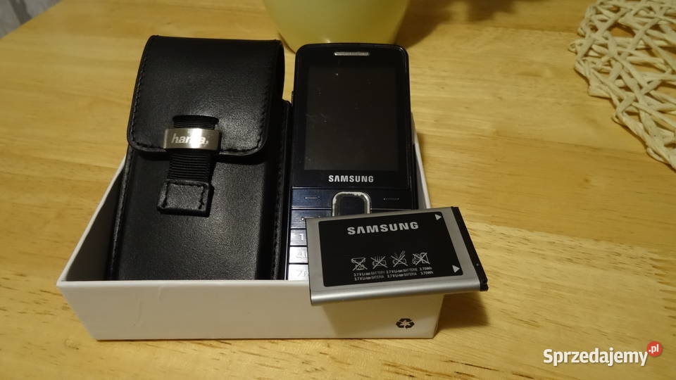 Telefon komórkowy firmy Samsung GTS 5610 Pawłów