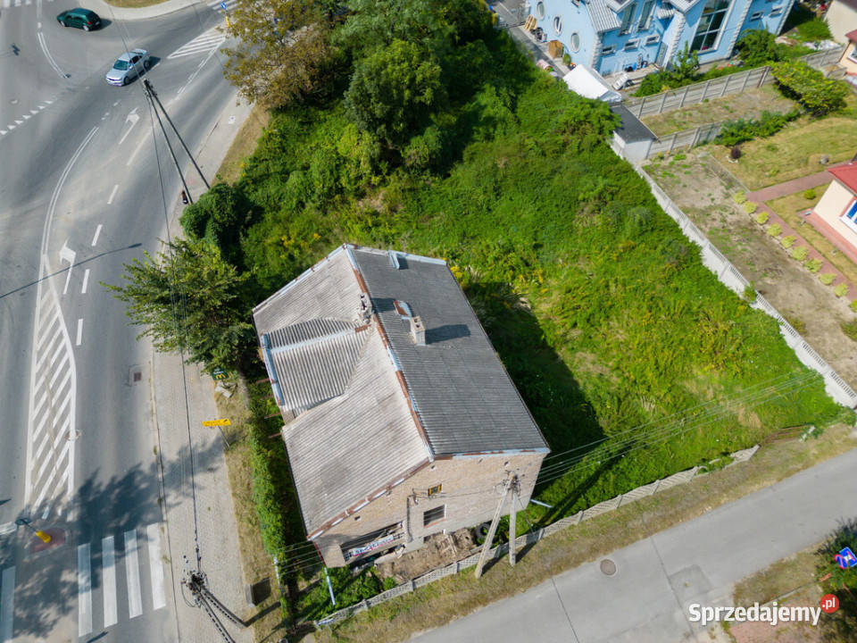 Dom w centrum Ostrowca 105m2 działka 826m2 mieszkalny Ostrowiec Świętokrzyski