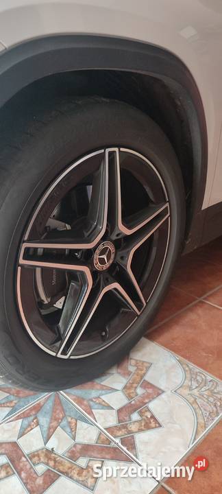 Sprzedam Mercedes GLA maksymalne wyposażenie AMG Kozienice
