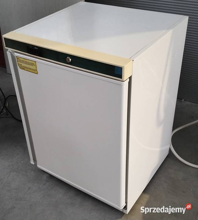 Szafa chłodnicza gastronomiczna podblatowa Słupia Kapitulna