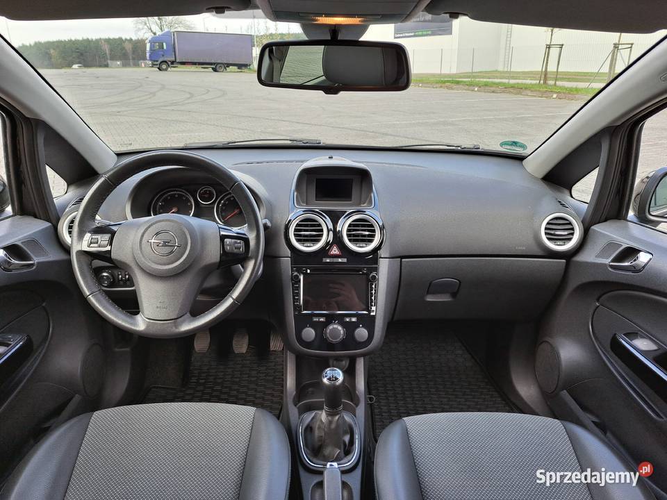 Opel Corsa D 14 Benzyna Klimatronik Navi 5 wielkopolskie Koziegłowy sprzedam