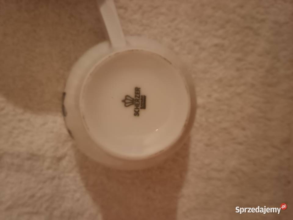 Filiżanki i cukiernica porcelanowe Skrzydlewo