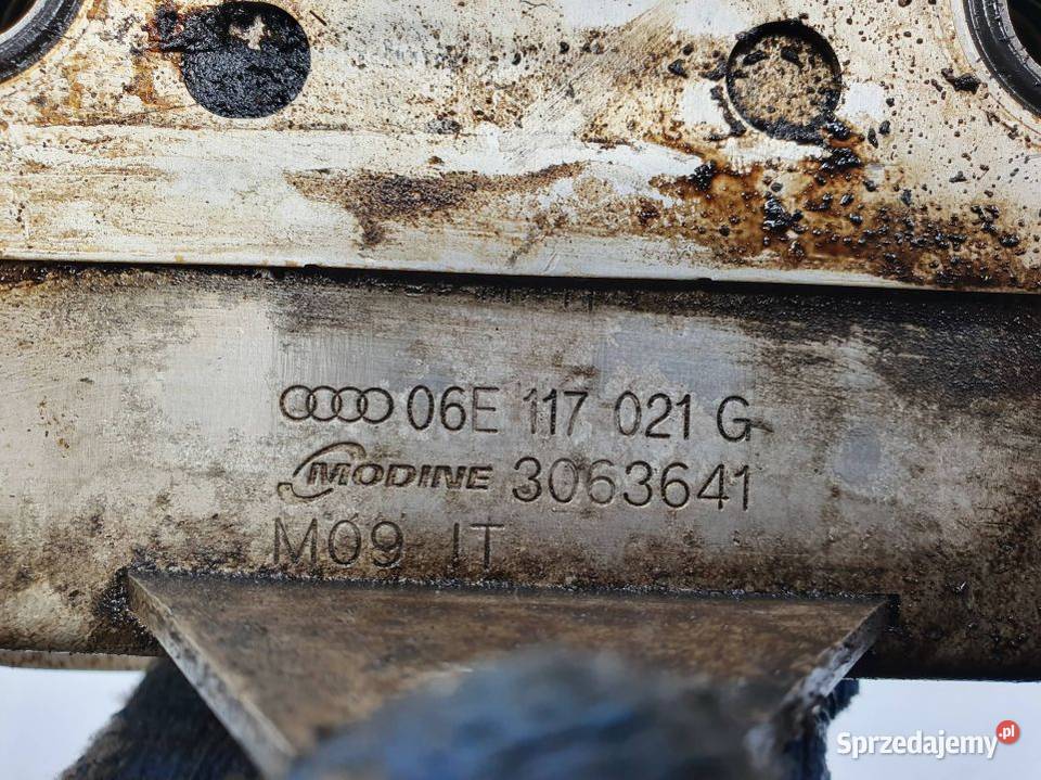 CHŁODNICZKA OLEJU AUDI A6 C7 06E117021G Lipno