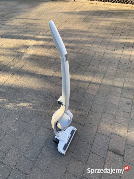 Odkurzacz akumulatorowy Lucznik Pruszków