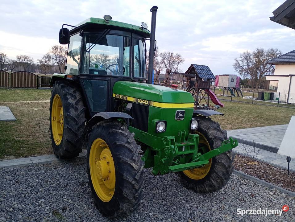 ciągnik rolniczy John Deere 1640 przedni TUZ Międzyrzec Podlaski