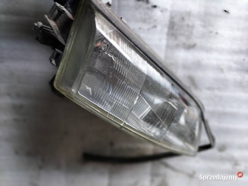 VECTRA A LAMPA PRZÓD PRAWA Kamień-Kolonia