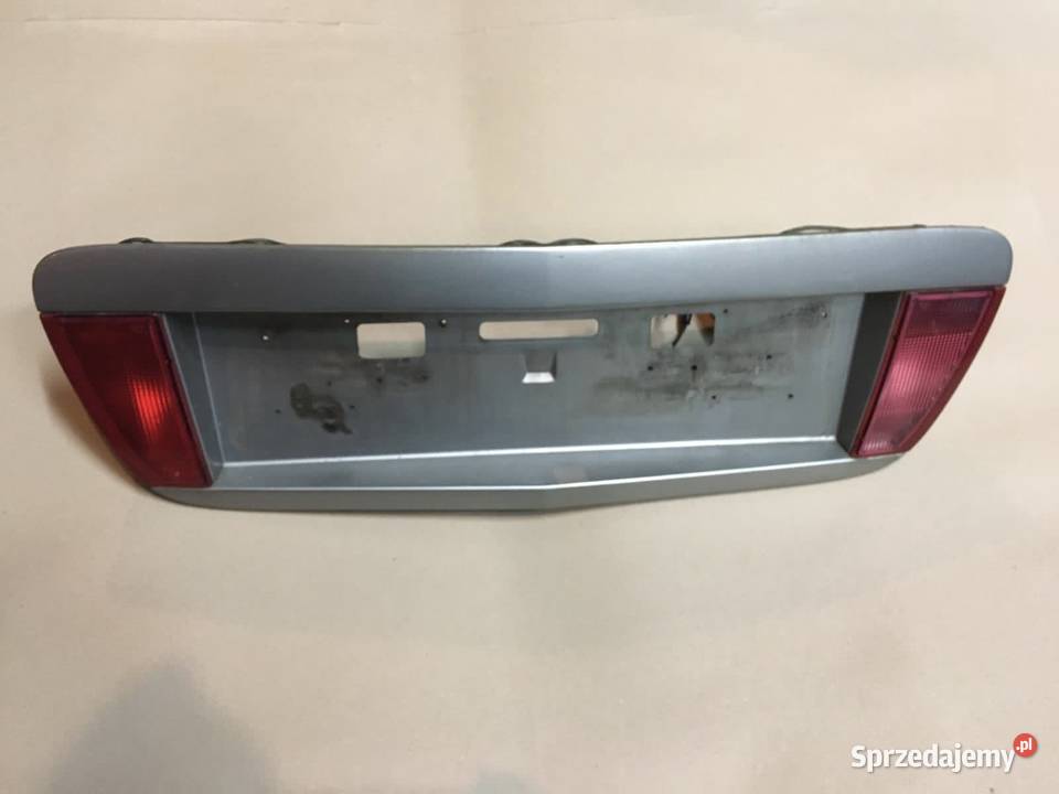Blenda klapy tył nissan primera p12 kombi Szczecin