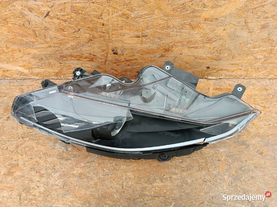 LAMPA PRAWY PRZÓD EU FERRARI 812 SUPERFAST Nowy Tomyśl