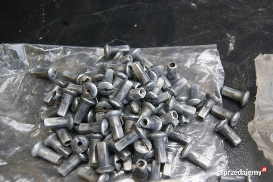 NYPLE ORGINAŁ MOSIĄDZ PRL KOMAR SZTYWNIAK ŻAK Rybnik