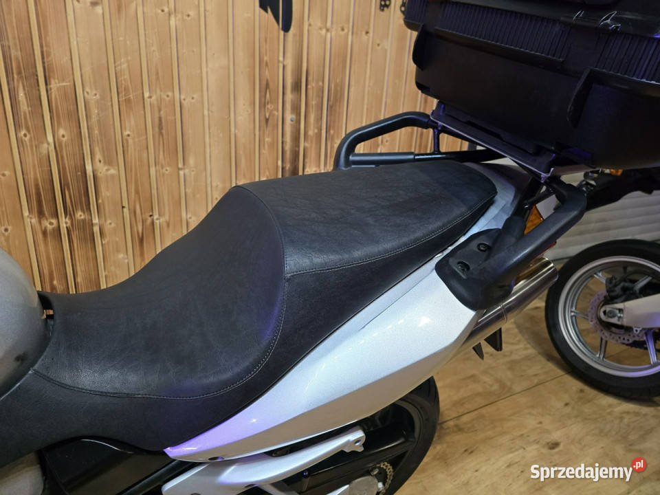 Honda VFR ZADBANY BŁYSZCZY technicznie super wielkopolskie Stare Miasto