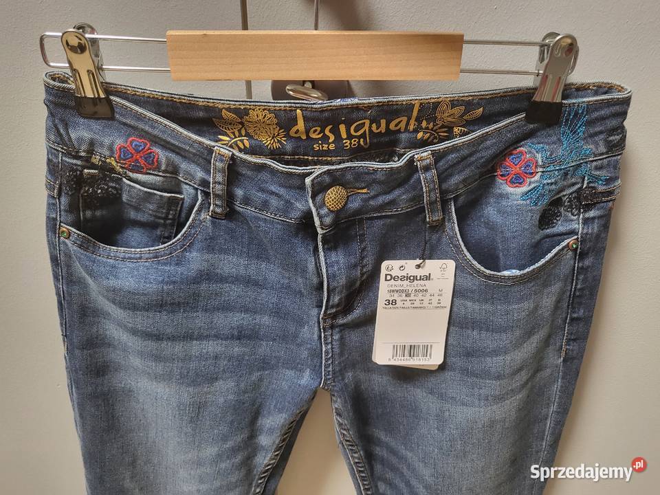Jeansy nowe z metkami Desigual M38 niebieski sprzedam