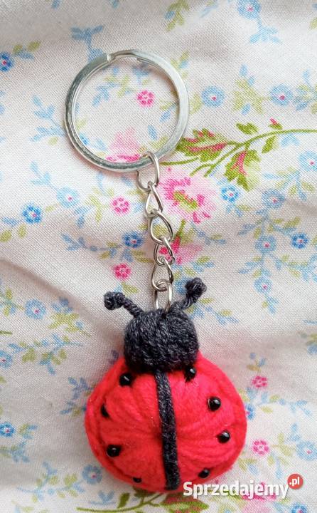 Biedronka wykonana na szydełku brelok Rękodzieło łódzkie Łask