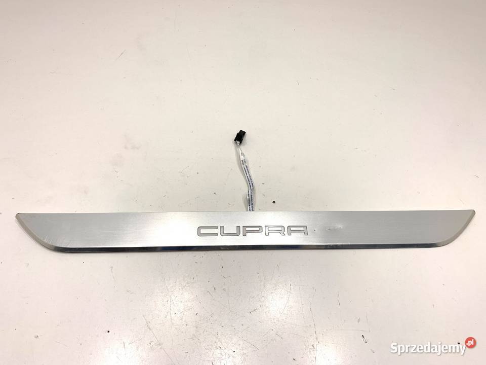 LISTWA NAKŁADKA PROGOWA LED CUPRA ATECA Listwy i nakładki