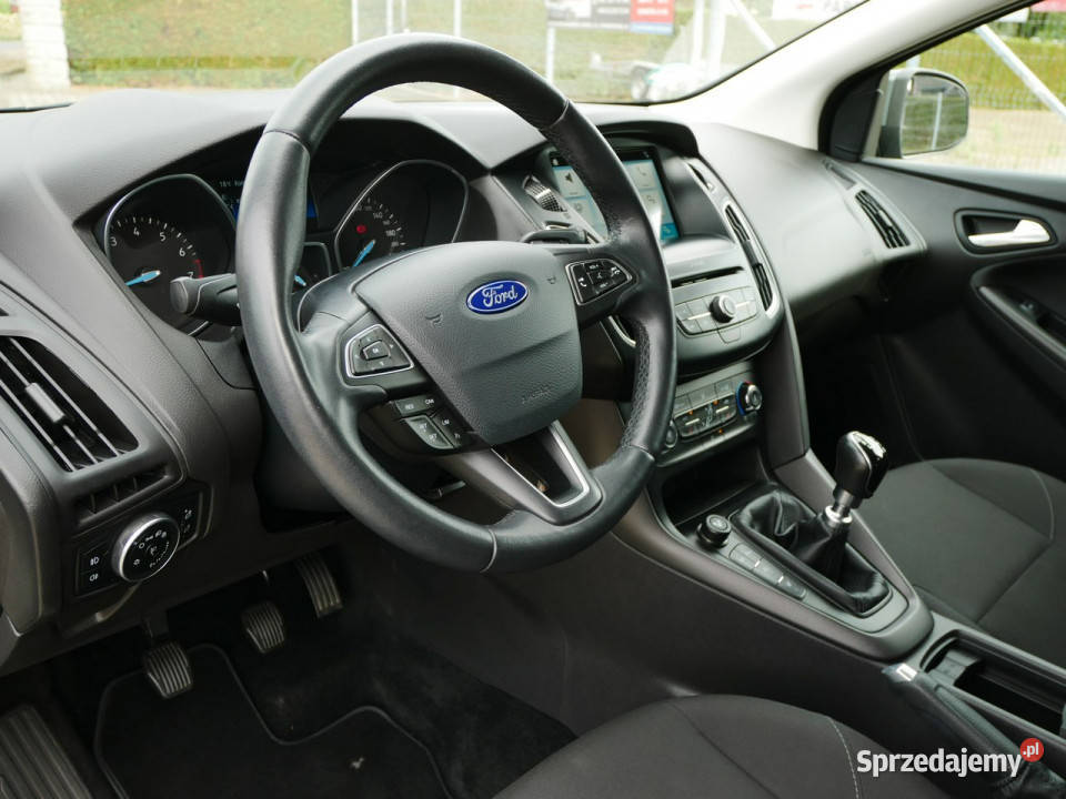 Ford Focus 10 EBoost 125 Eu6 Kombi Business Rok produkcji 2017 Goczałkowice-Zdrój