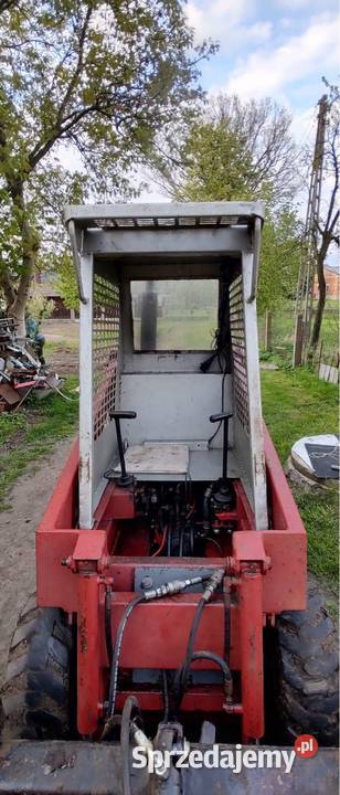 Ladowarka gehl Borki Małe sprzedam