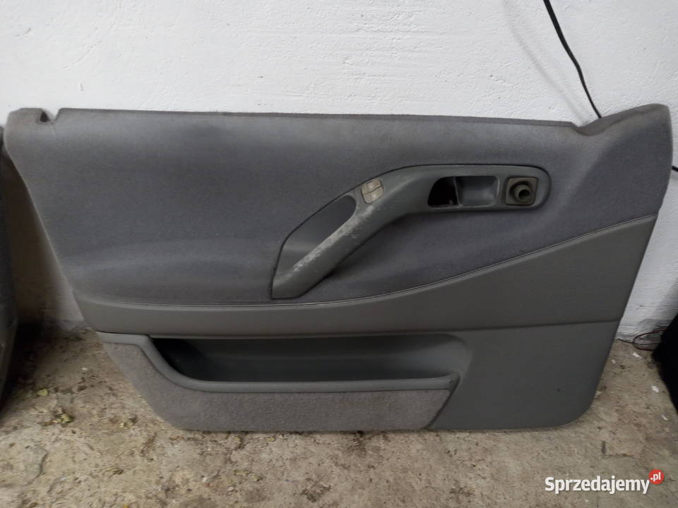Fotele wnętrze boczki Passat B4 Kombi Turek