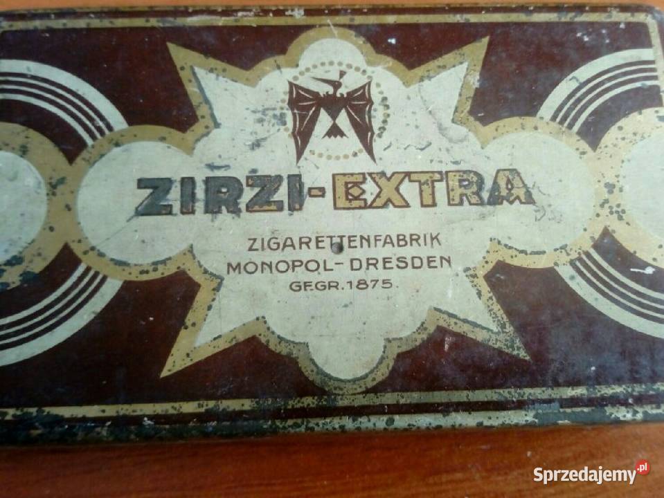 Puszki pudełka tytoniu i papierosach Przemyśl