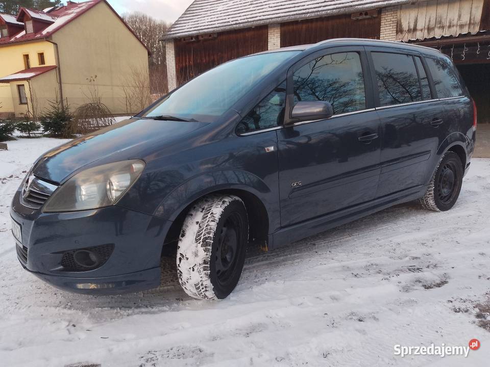 Opel Zafira b 18 LPG HAK manualna Sieciechowice sprzedam