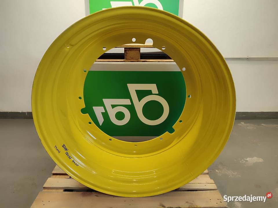 Felga 42x23 RE191199 John Deere 8420 Wilkowo sprzedam