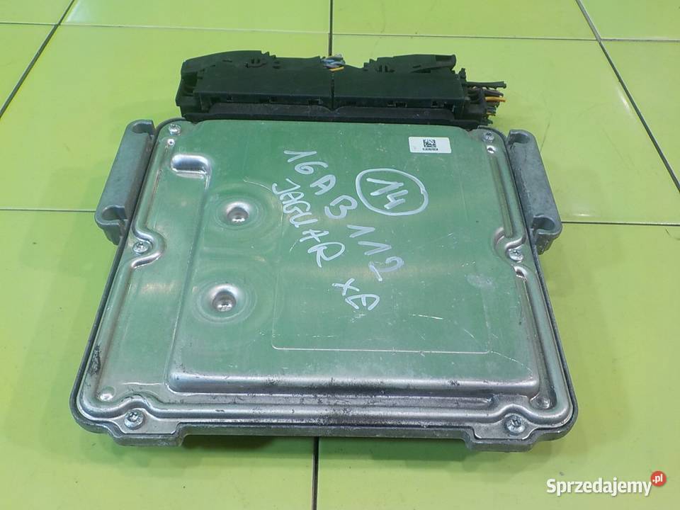 JAGUAR XE 20 D AUT 15r SEDAN 4D sterownik osobowe