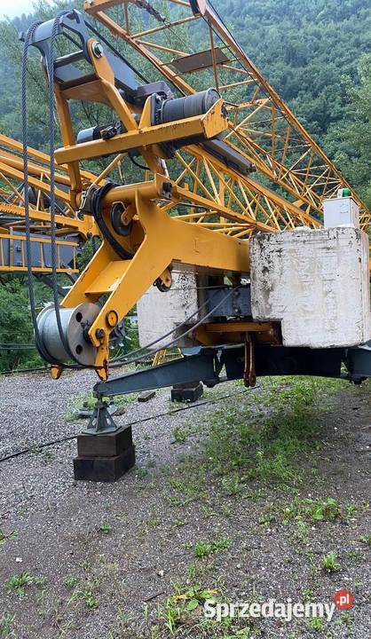 Dźwig LIEBHERR 22mb Rok produkcji 2007 Dźwigi, podnośniki Katowice