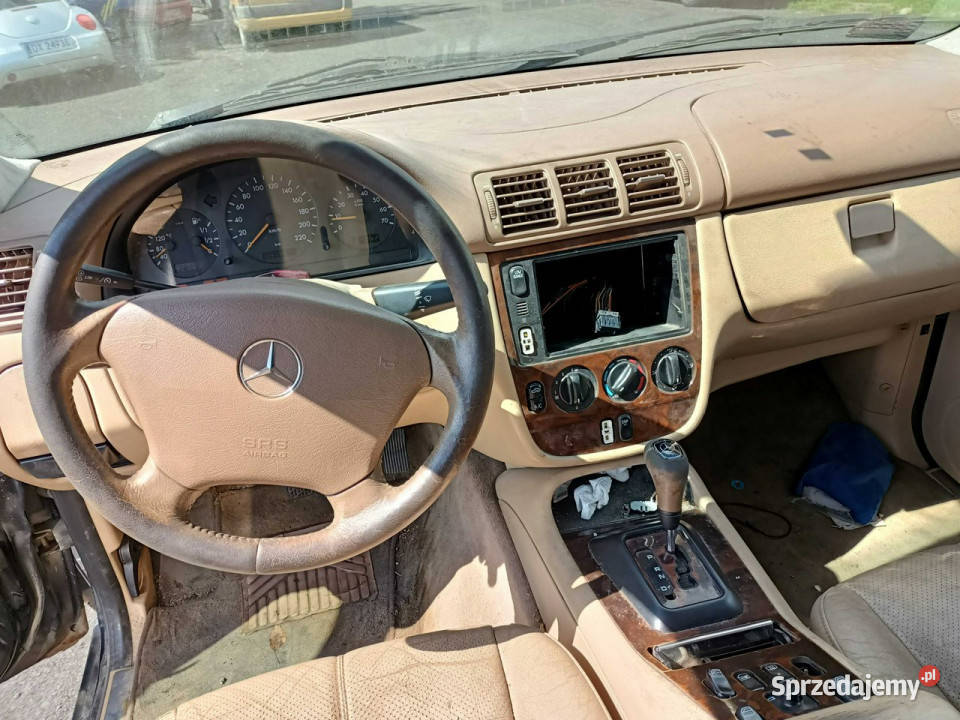 Mercedes ML 320 Mercedes Ml 32 bg 01r Automat czarny Tarnów