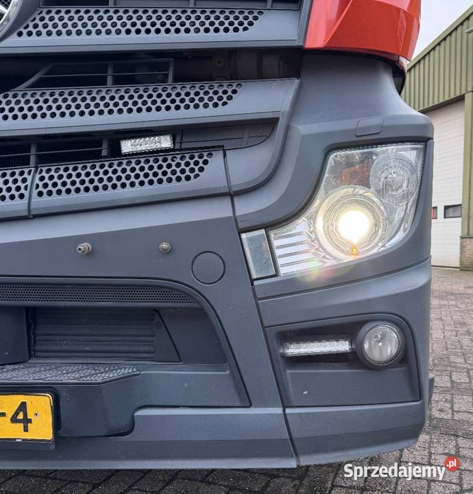 Hakowiec Mercedes Actros 2548 Rok produkcji 2018 Warszawa sprzedam