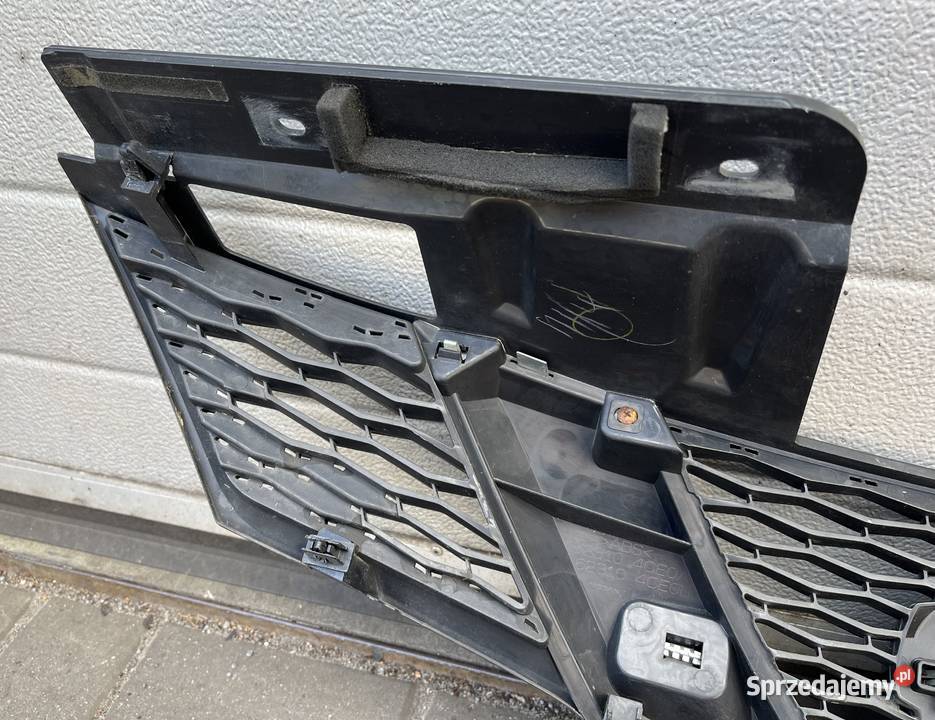 Grill atrapa zderzaka kamera Nissan XTRAIL T32 Poznań sprzedam